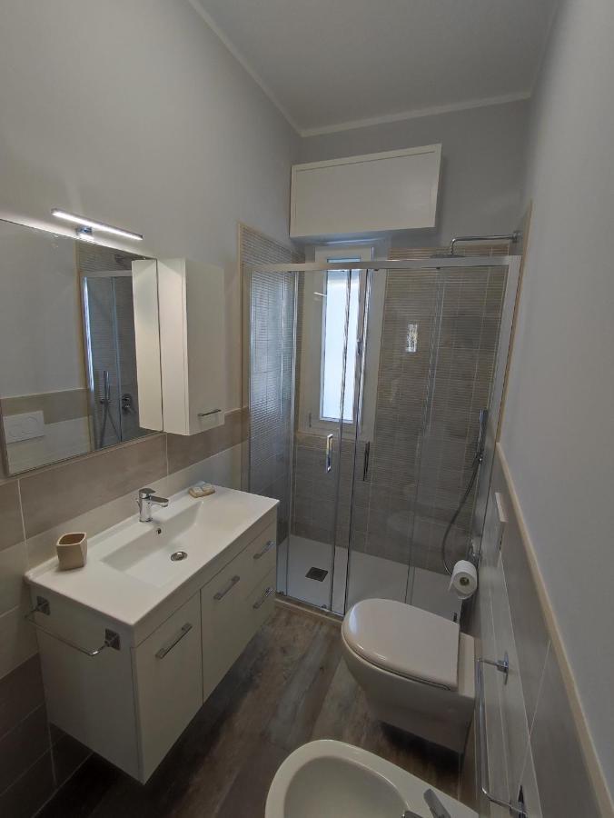 Casa Violina Appartement Lido di Camaiore Buitenkant foto