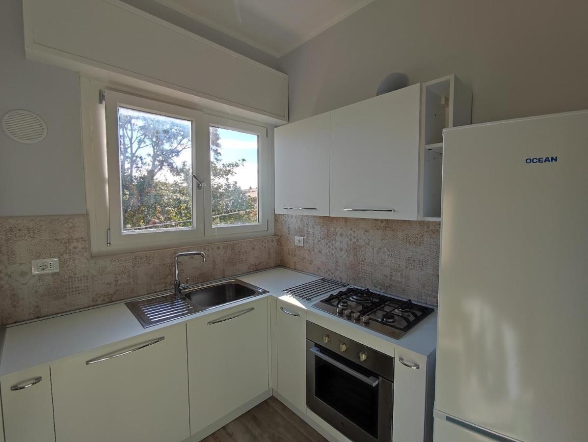Casa Violina Appartement Lido di Camaiore Buitenkant foto